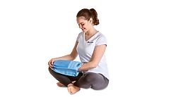 Local applicator for hand therapy